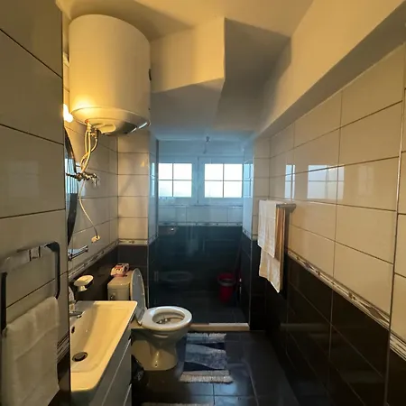 Apartament Lägenhet Shkodër